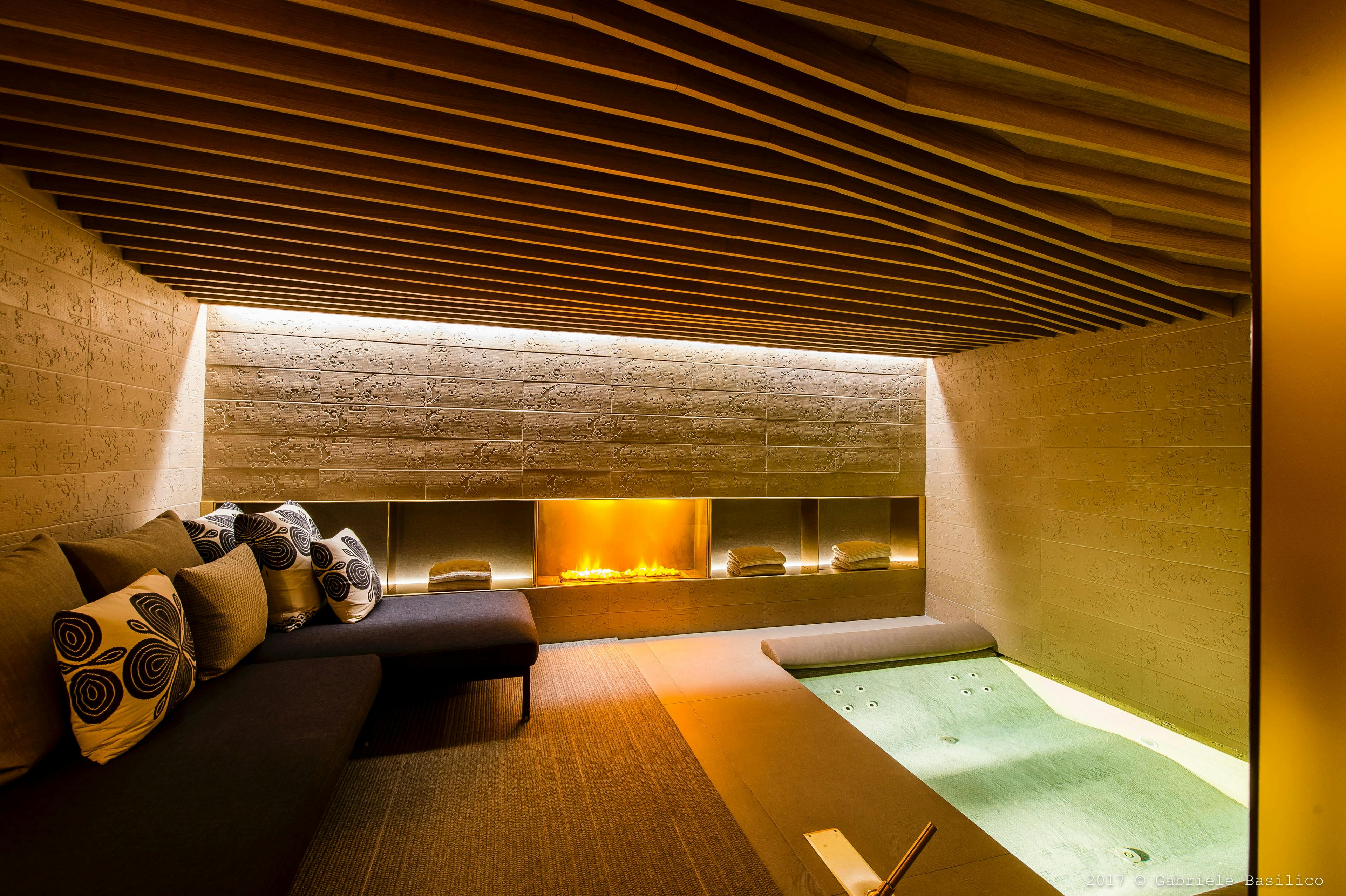 Spa suite