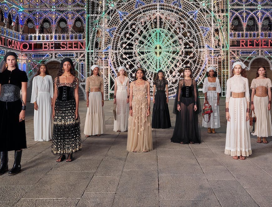 sfilata dior cruise 2021 foto immagini lecce puglia