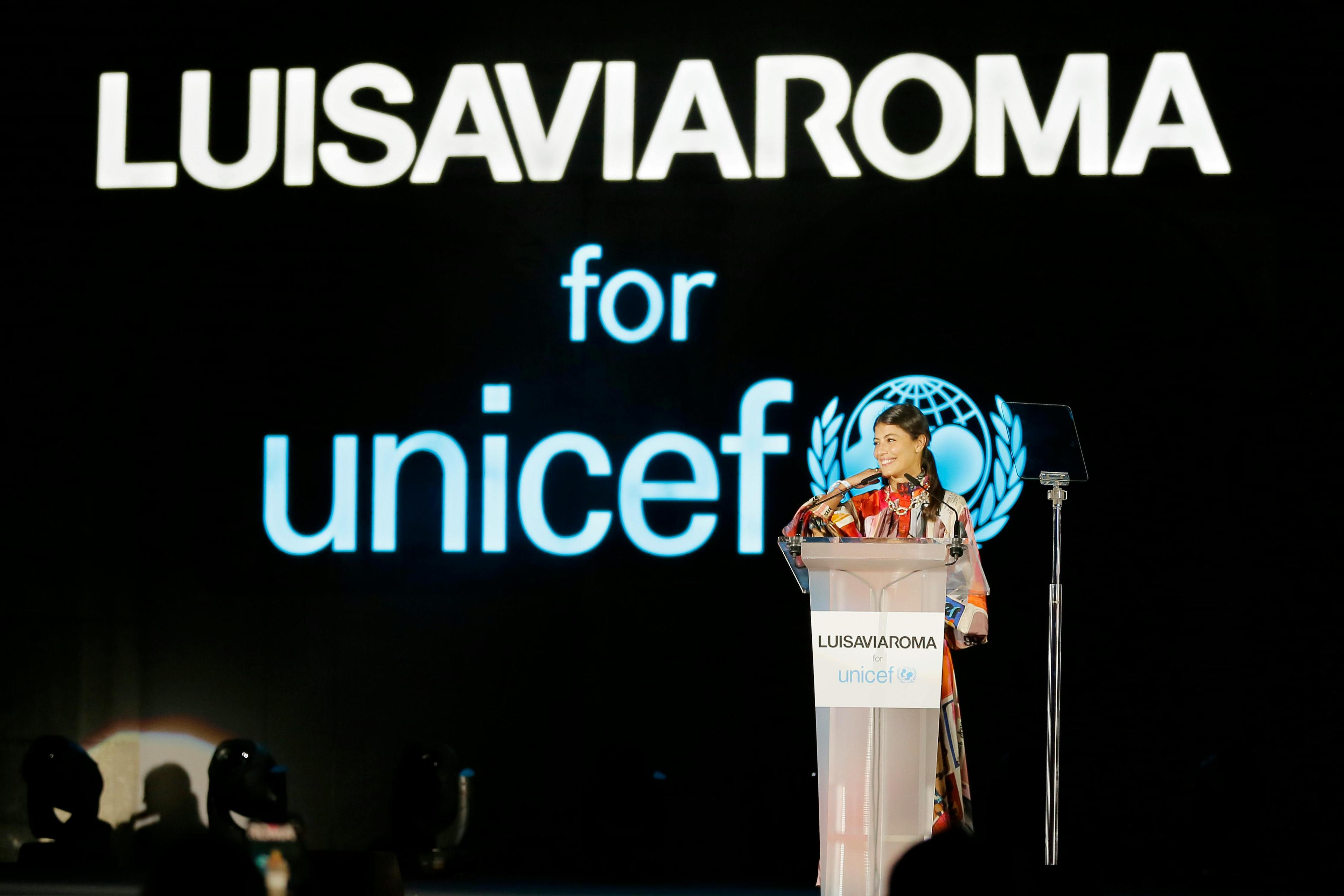 arts culture and entertainment celebrities fashion luisaviaroma dinner event unicef party - social event capri human audience person crowd speech