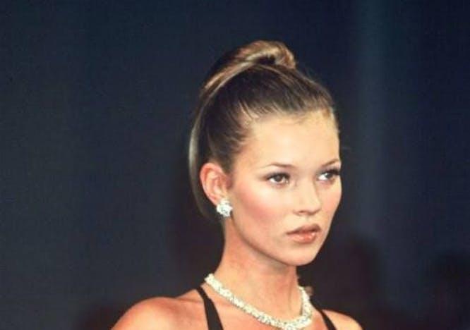 Kate Moss, top model degli anni 90. 