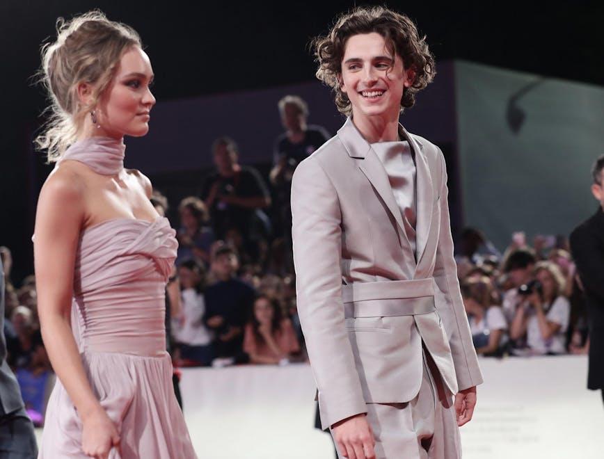 TIMOTHÉE CHALAMET E LILY ROSE DEPP