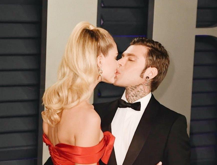 Nella foto Chiara Ferragni e Fedez sul red carpet del party degli Oscar 2020