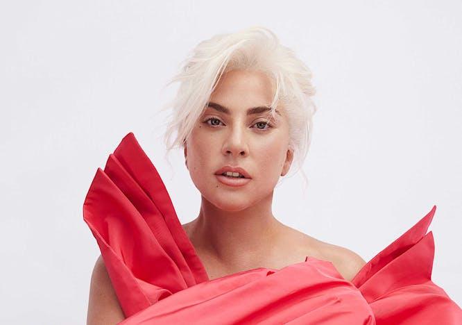 Ritratto di Lady Gaga nella ADV di Valentino "Voce Viva"