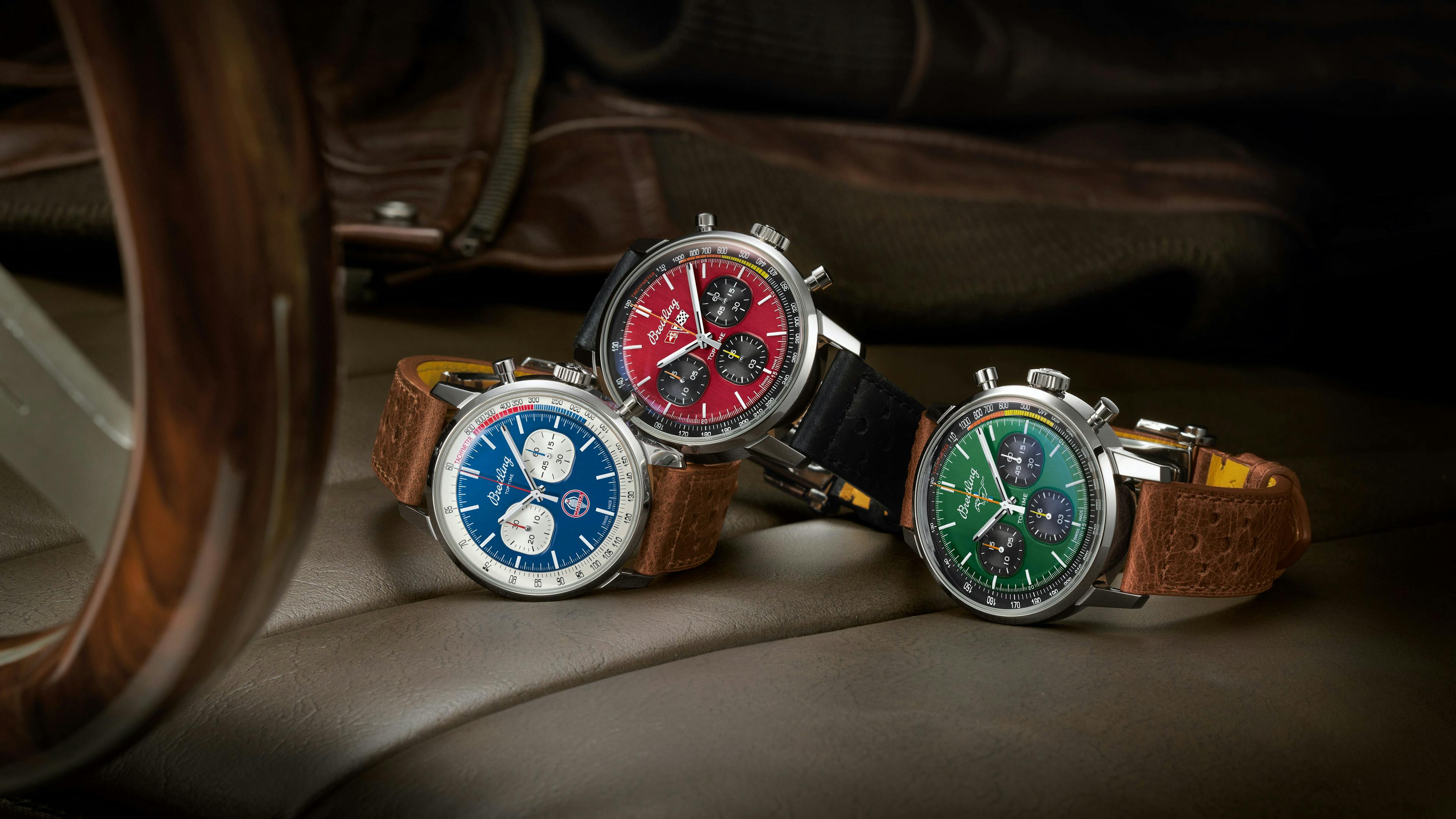 Nella foto gli orologi Breitling Top Time Classic Cars