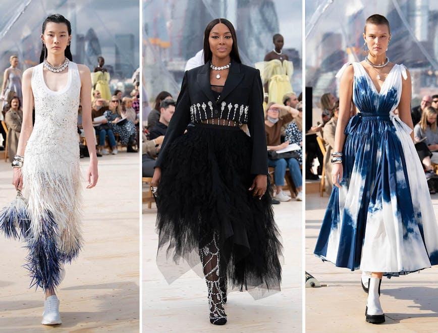 Nella foto la sfilata di Alexander McQueen la collezione donna Primavera Estate 2022