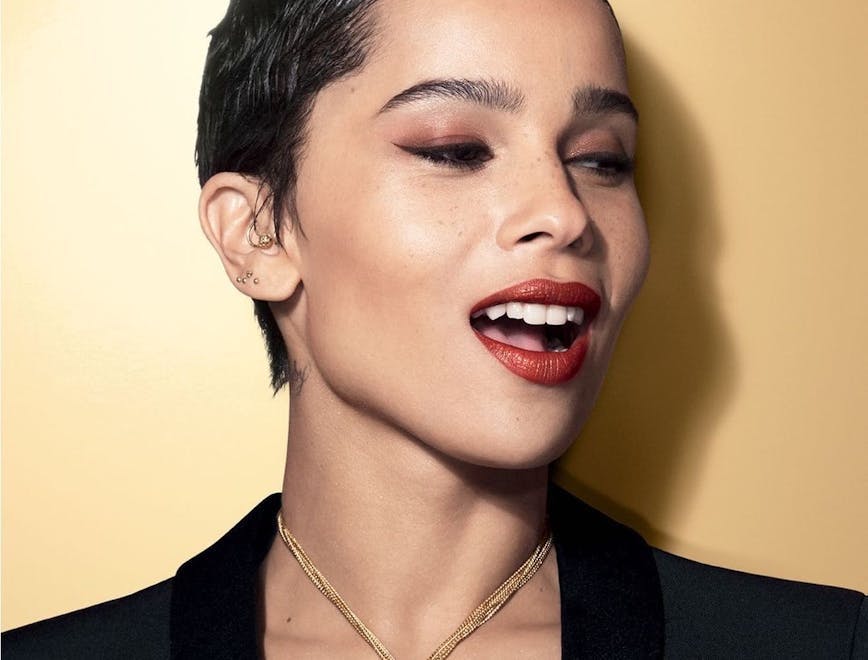 Zoe Kravitz, trucco YSL