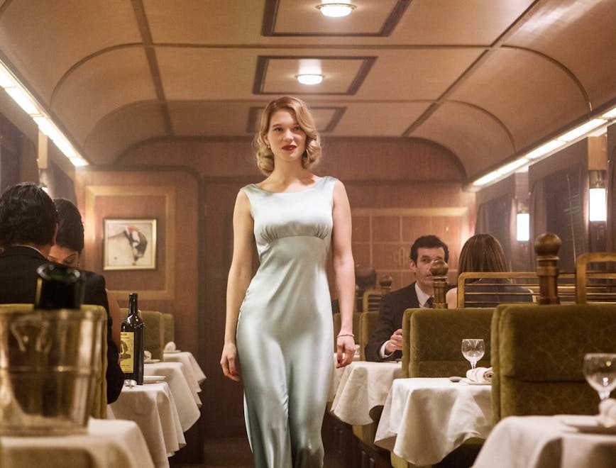 007 2010s movies 2010s portraits 2015 movies 4moc15 british cinema dining car dsap movies portrait pvtrly seydoux,lea silver dress sleeveless ste-dom train woman clothing apparel person human evening dress robe fashion gown