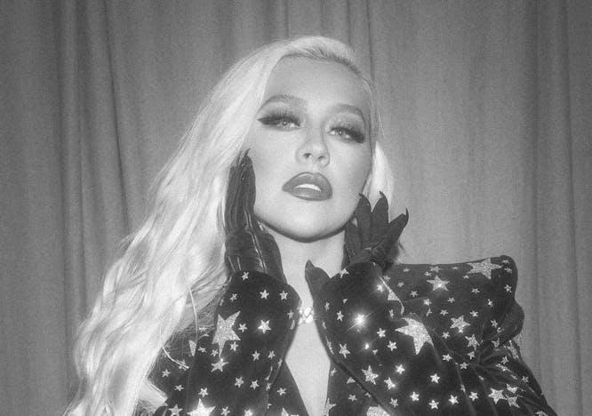 Christina Aguilera nell'evoluzione dei suoi look migliori