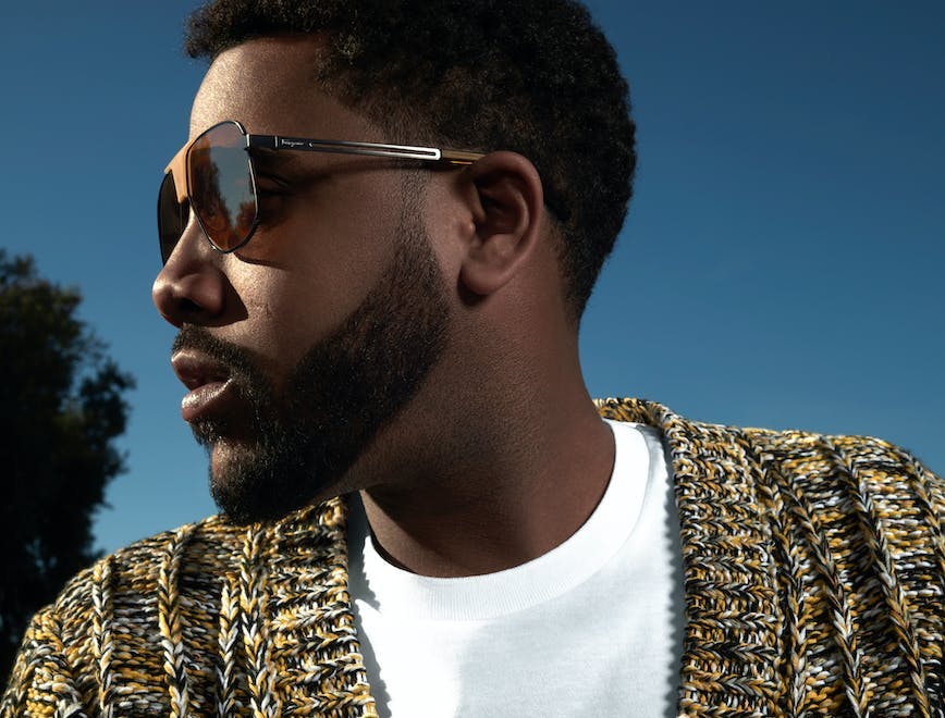 Jharrel Jerome nella campagna Primavera Estate 2022 di Salvatore Ferragamo