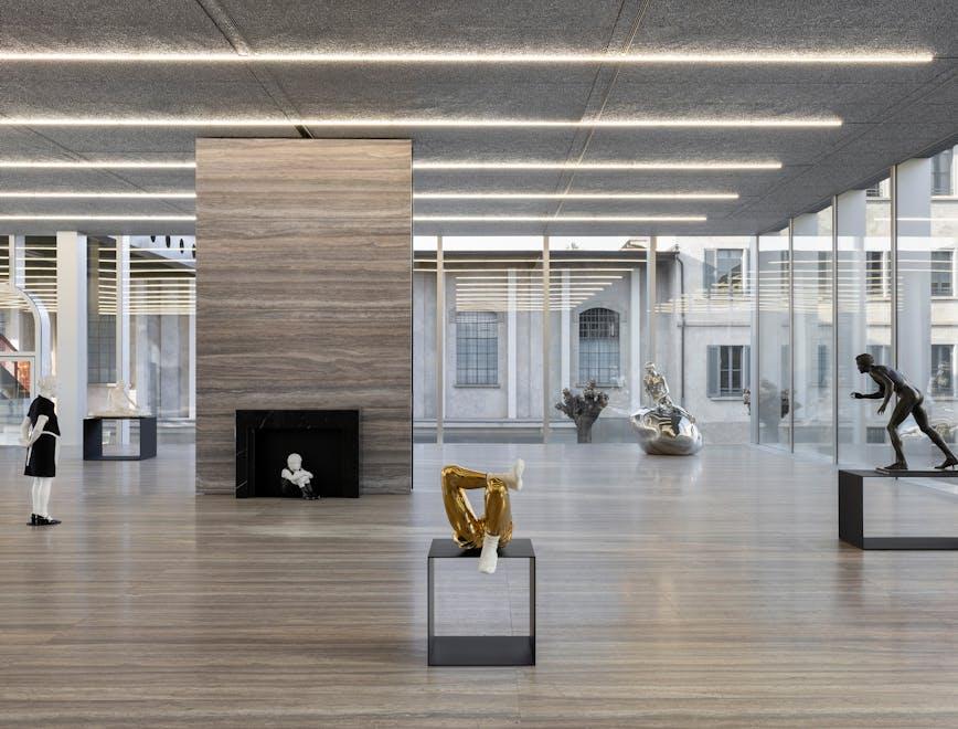 "USELESS BODIES" la nuova mostra di Elmgreen & Dragset alla Fondazione Prada Milano