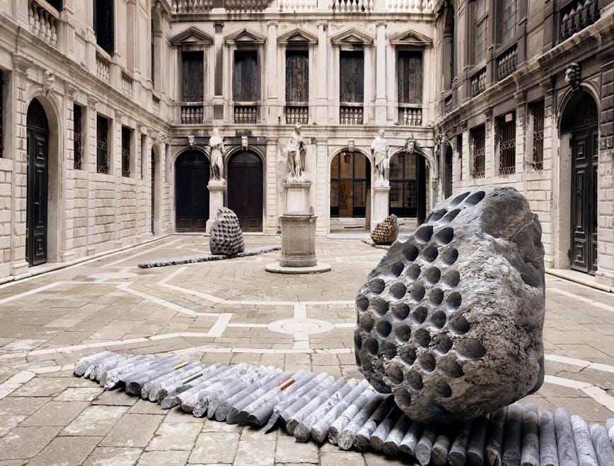 "Not All Who Wander Are Lost", vista dell'installazione, Venezia 2022.