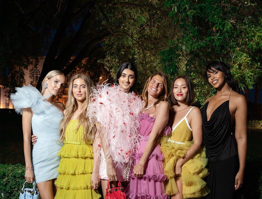 Leonie Hanne, Emili Sindlev, Neelam Gill, Anna Dello Russo, Tiffany Hsu, Sabrina Elba alla cena a Villa Aurelia per la collezione Giambattista Valli x My Theresa.