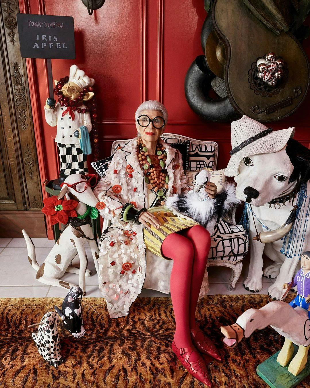 Un ritratto di Iris Apfel.