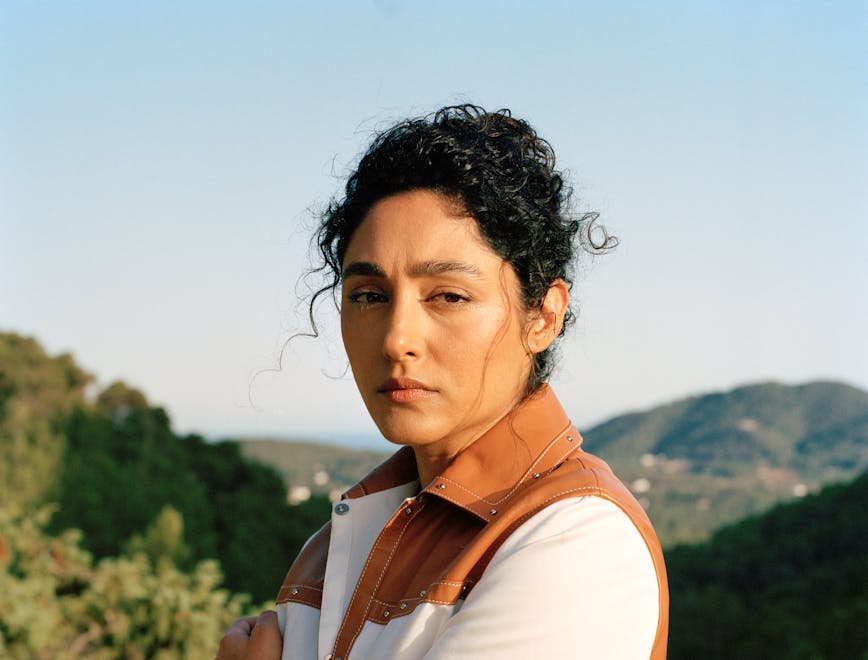 GOLSHIFTEH FARAHANI by GUILLAUME ROEMAET.