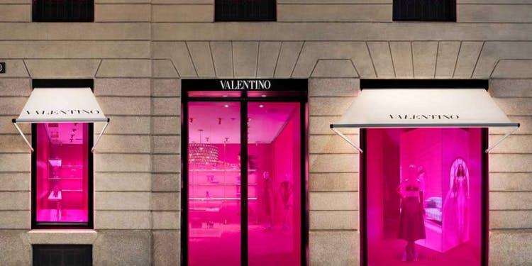 La campagna Lights Off di Valentino.