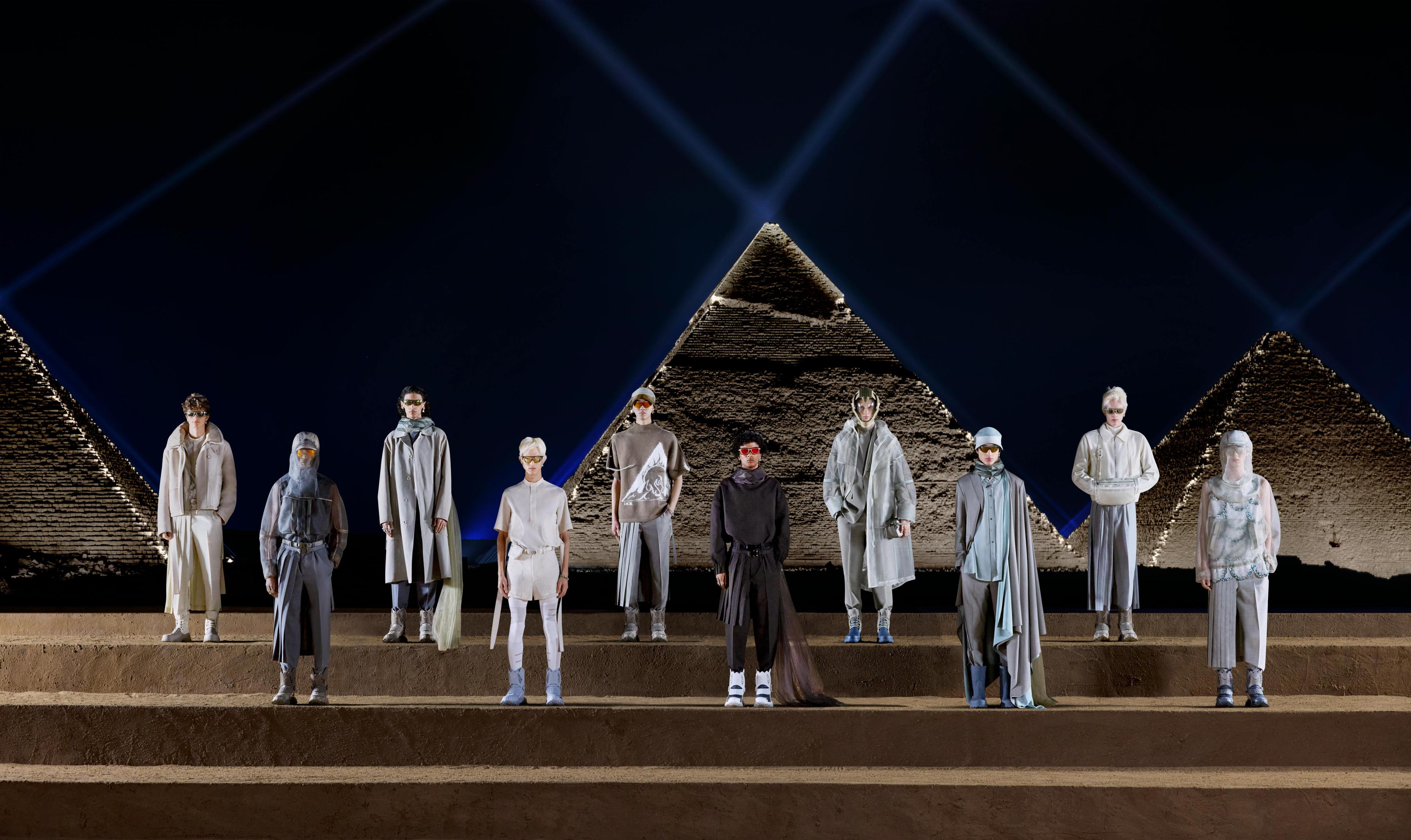 Dior Men la sfilata uomo autunno inverno 2023 al Cairo