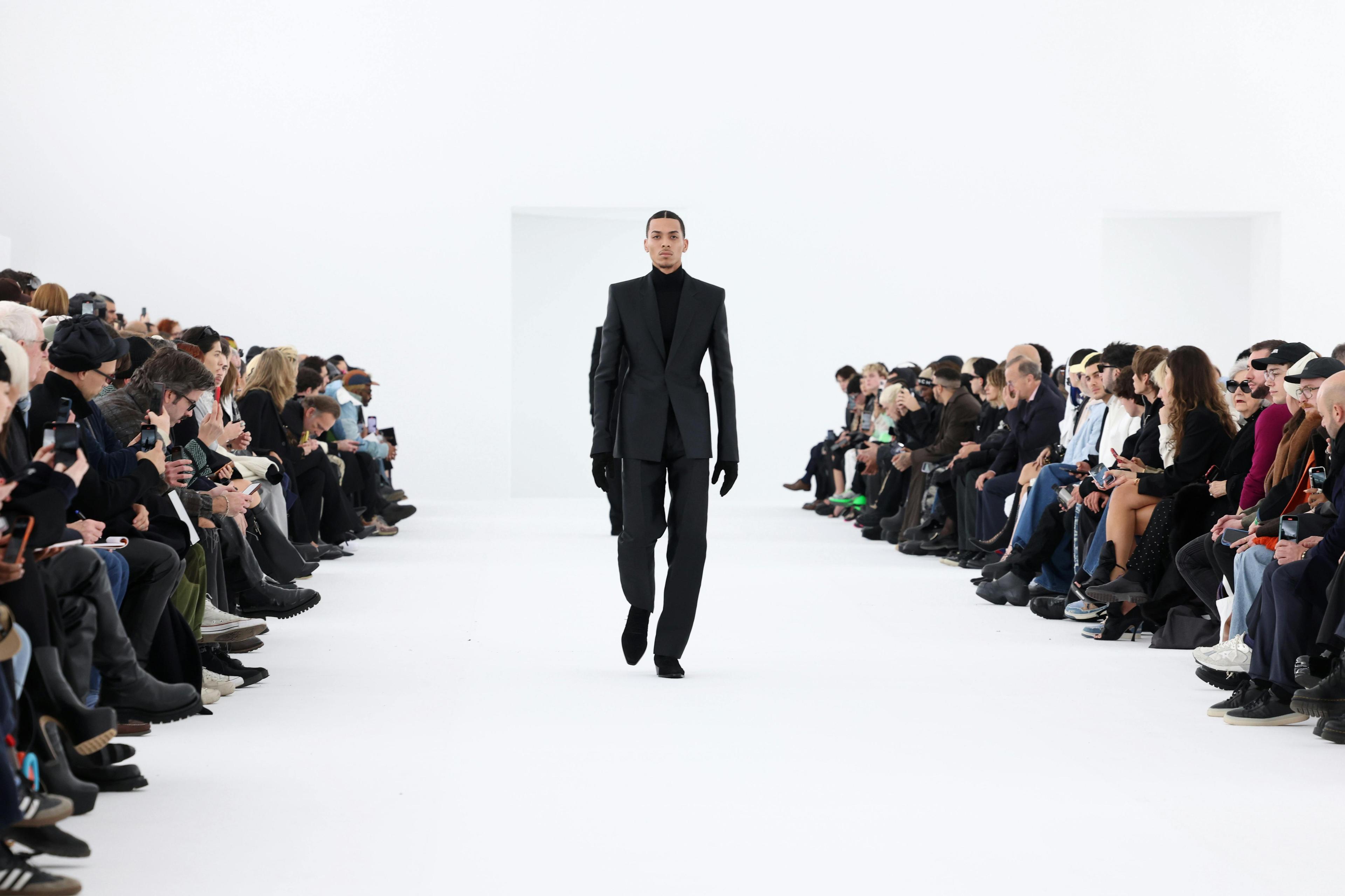 Givenchy la sfilata uomo autunno inverno 2023-24 alla Paris Fashion Week