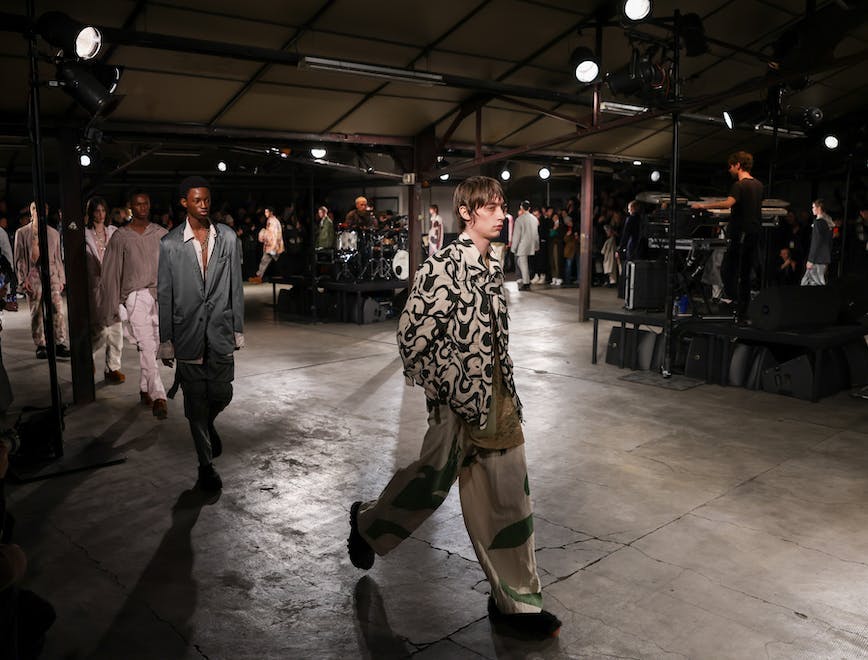 Dries Van Noten la sfilata uomo autunno inverno 2023-24