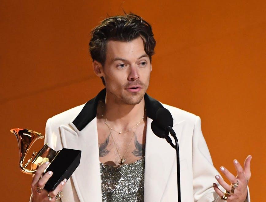 Harry Styles durante la cerimonia dei 65esimi Grammy Awards (Getty Images)