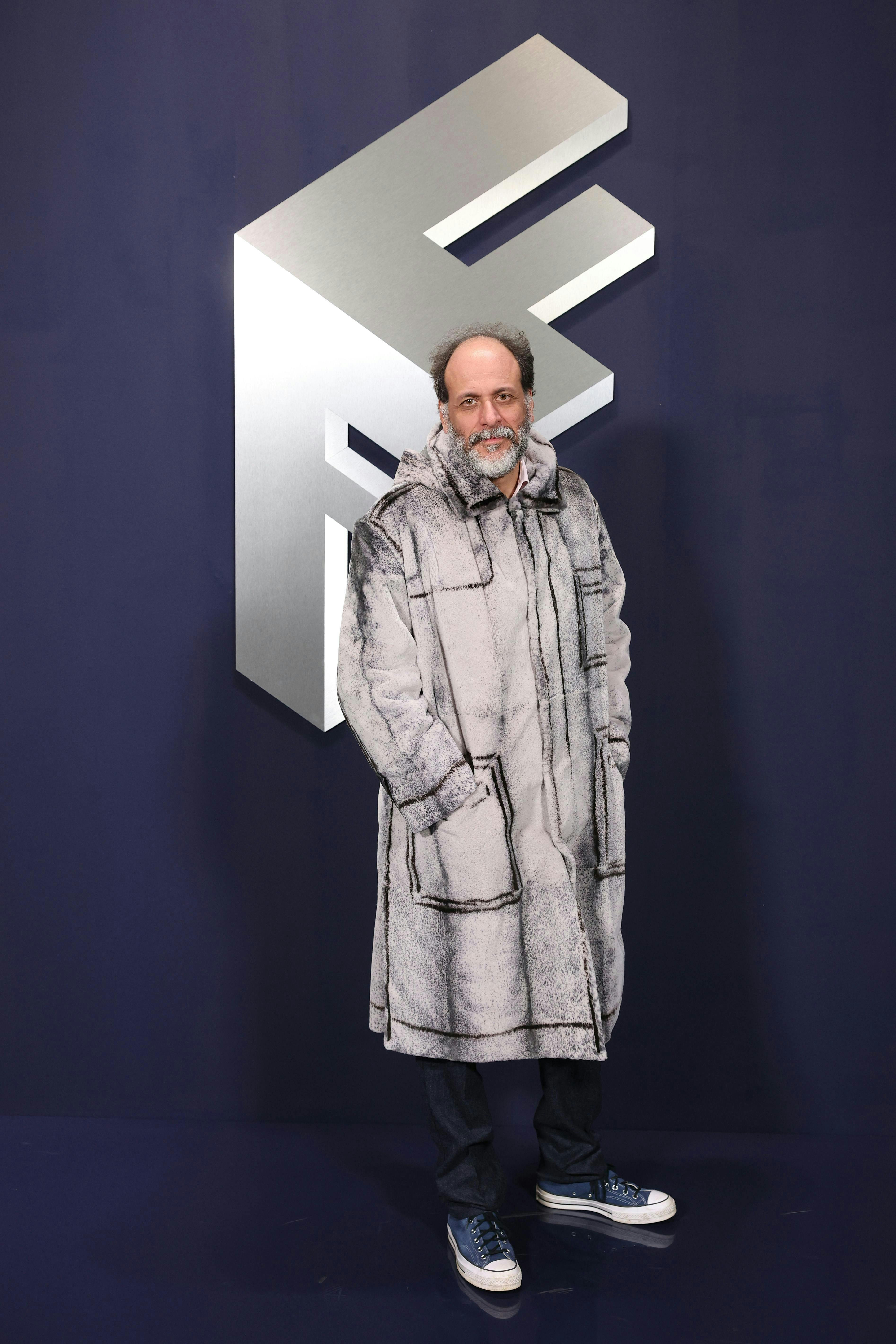 Luca Guadagnino alla sfilata uomo di Fendi autunno inverno 2023-24 (Photo by Daniele Venturelli/Getty Images for Fendi)