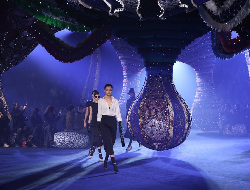 Dior la sfialta donna autunno inverno 2023-24 alla Paris Fashion Week