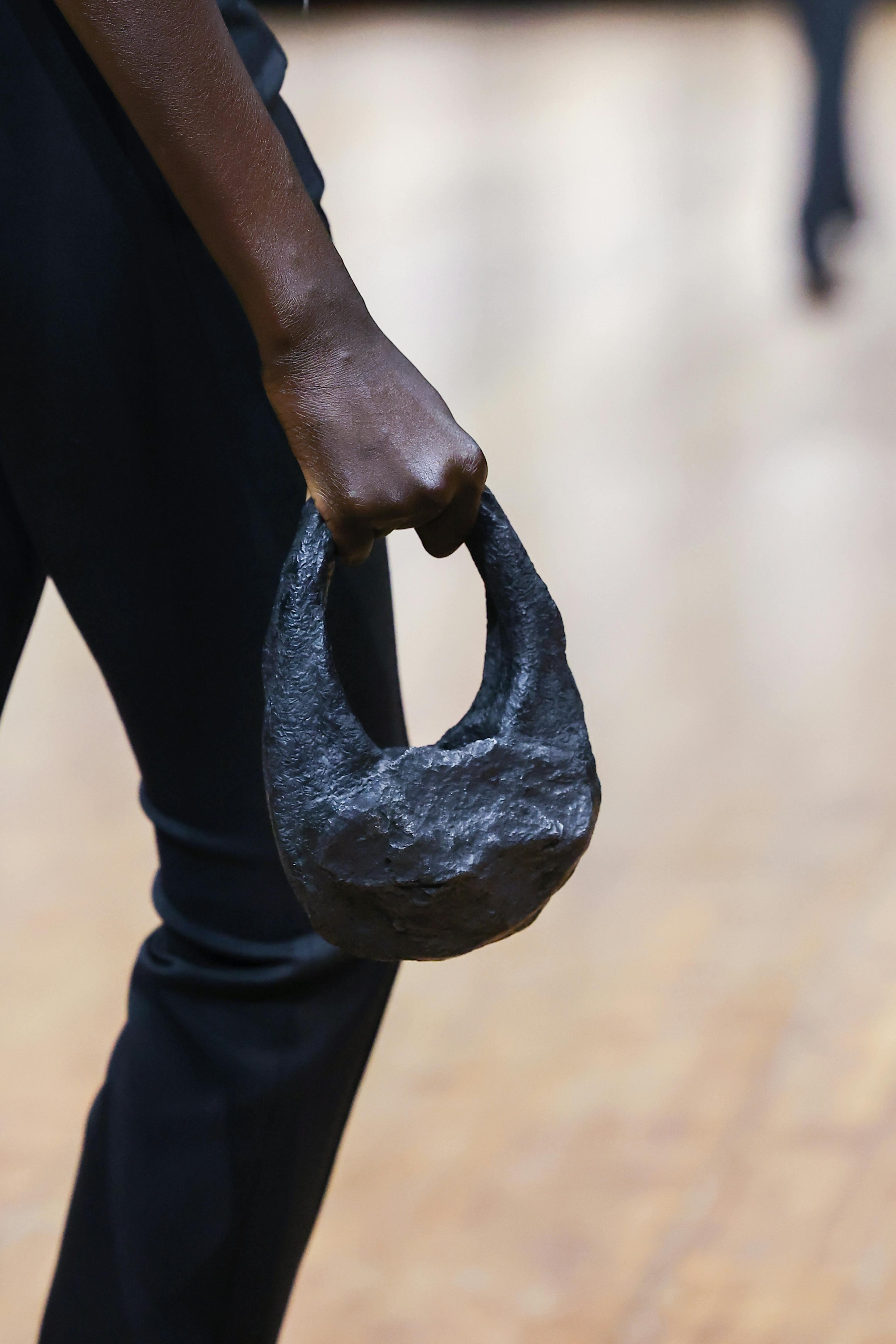 La Mini Meteorite Swipe Bag di Coperni (Getty Images)