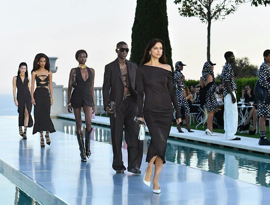 Versace la sfilata "La Vacanza" a Cannes