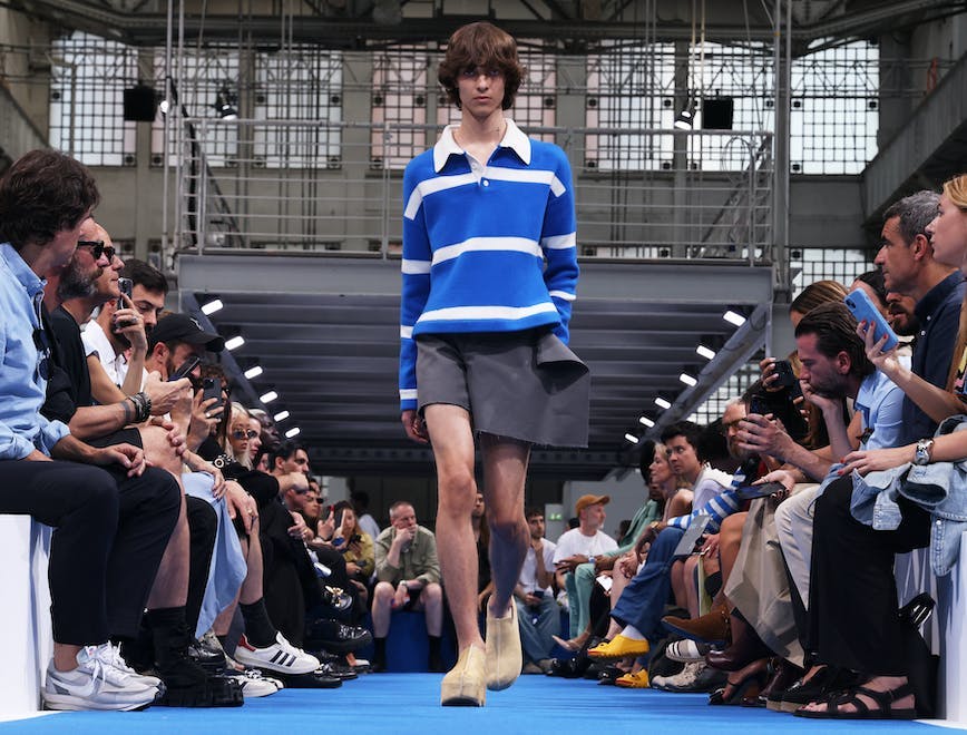 JW Anderson la sfilata uomo primavera estate 2024 e resort donna 2024