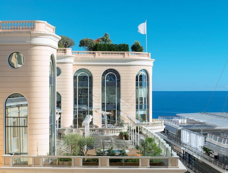 Il solarium delle Thermes Marins di Monte-Carlo (Courtesy Thermes Marins/Société des Bains de Mer)