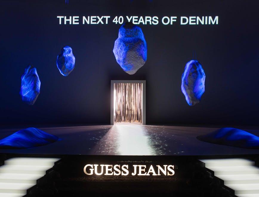 Guess Jeans, la mostra al Teatro del Maggio in occasione di Pitti Uomo 105 (Courtesy of Guess)