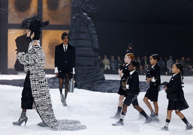 Thom Browne la sfilata autunno inverno 2024-25 (Getty Images)