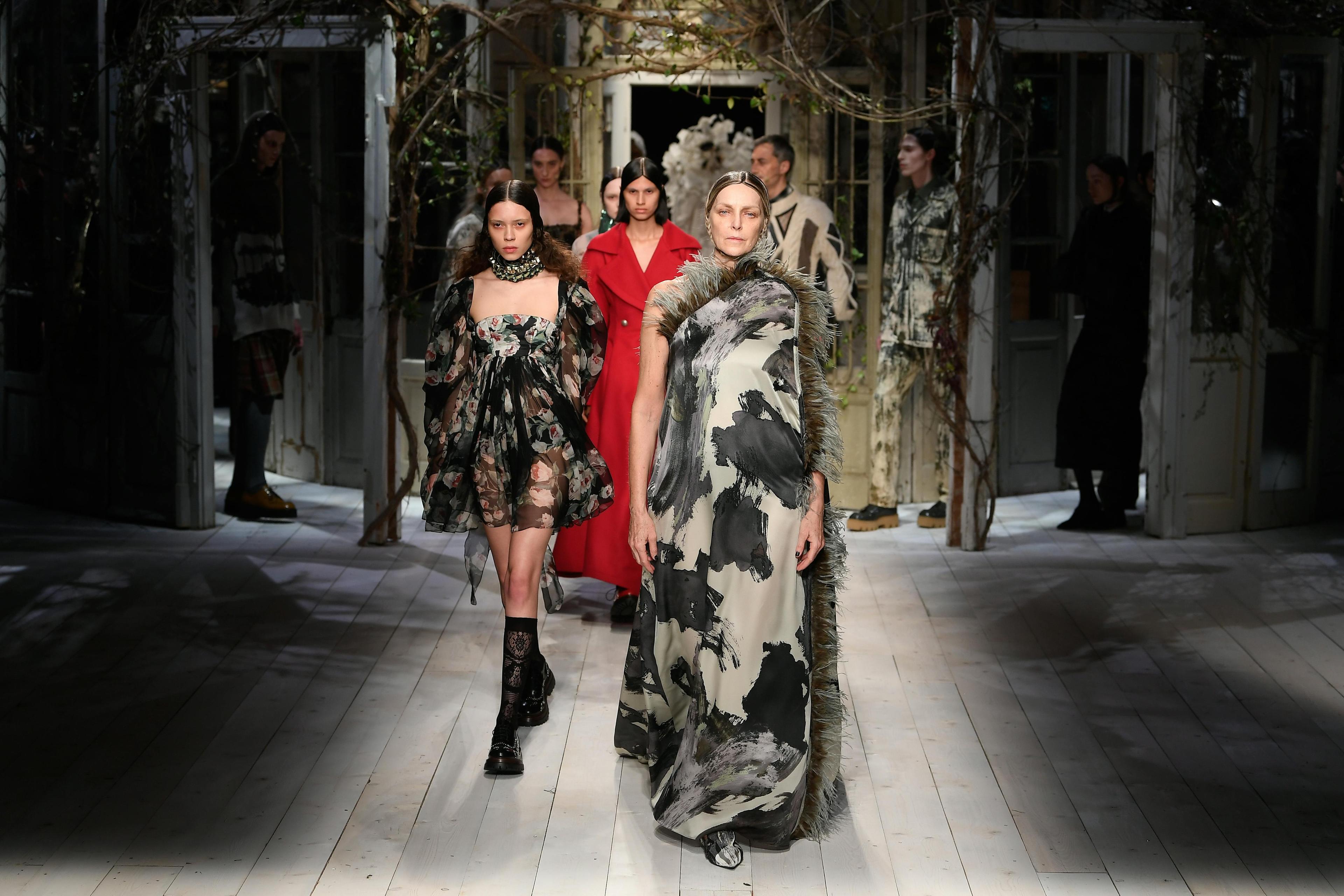 pmcarc rtw fall 2024 mfw antonio marras runway topics bestof topix milan dress fashion formal wear evening dress adult female person woman gown shoe