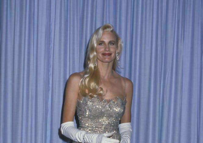 Daryl Hannah Oscars  1988 vintage dress silver