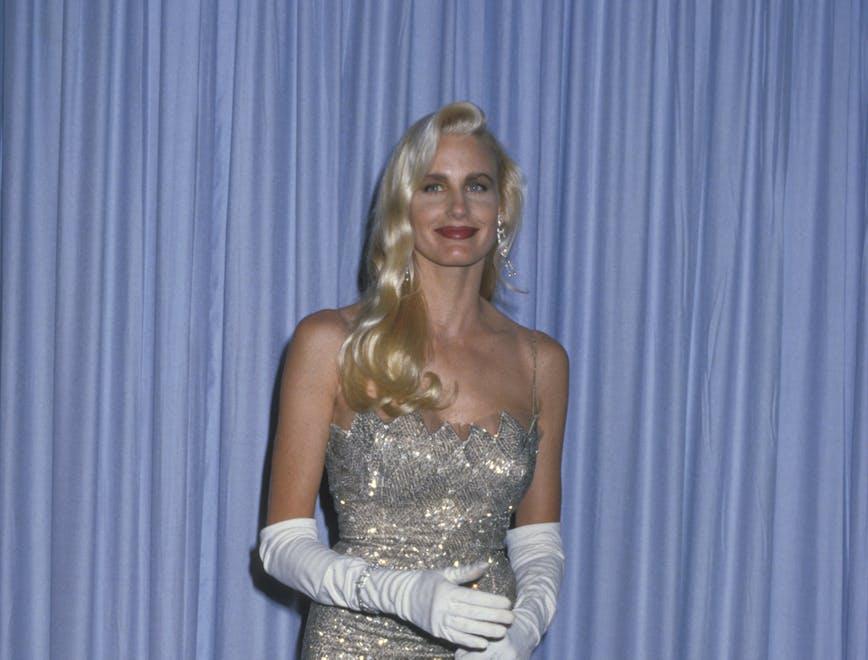 Daryl Hannah Oscars  1988 vintage dress silver