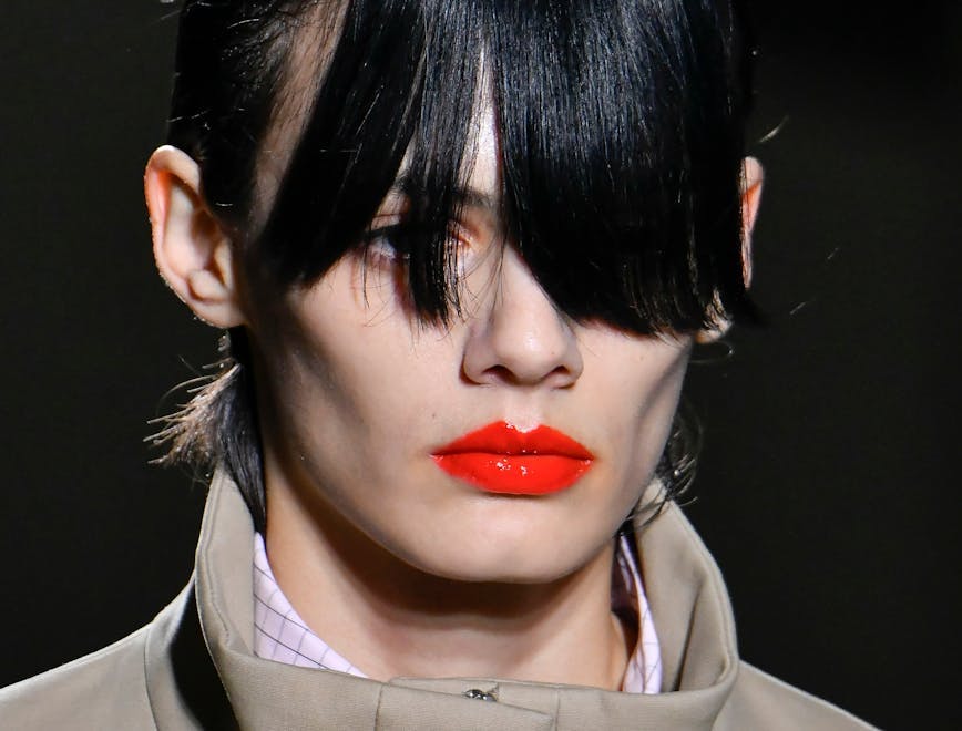 Dries Van Noten Autunno Inverno 2024-25 make-up artist: Lucy Bridge