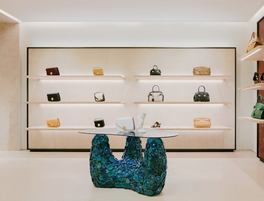 Lo store di Ferragamo a Milano