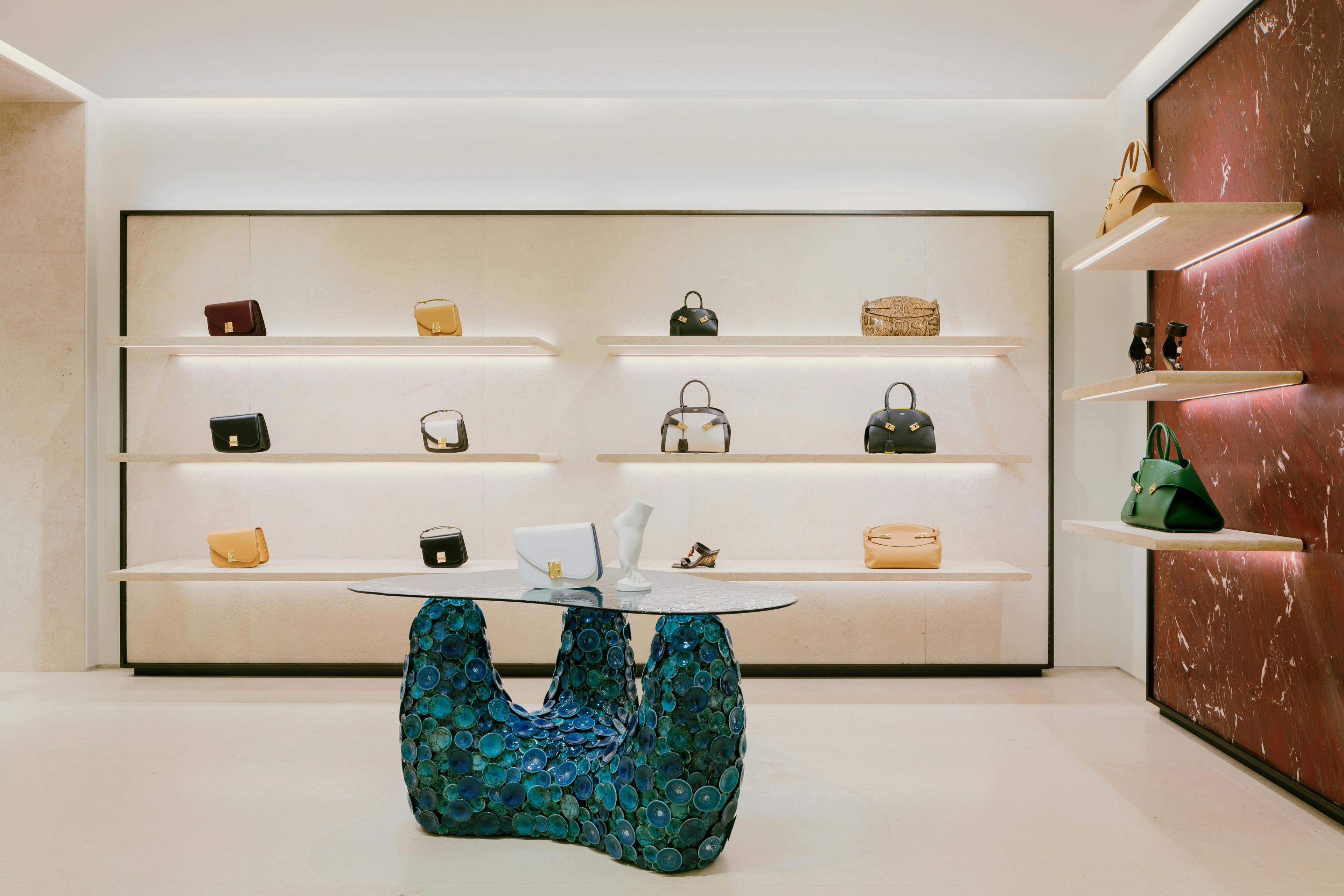 Lo store di Ferragamo a Milano