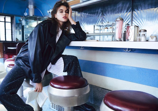 DKNY la campagna per l'autunno 2024 della collezione DKNY est. 1989 con Kaia Gerber  (Courtesy of DKNY)