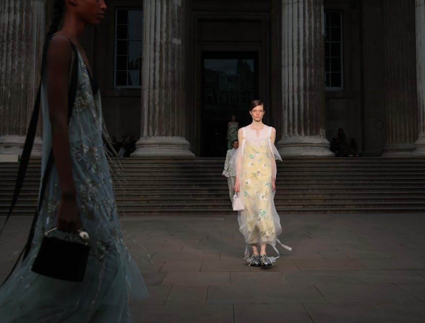 ERDEM la sfilata donna primavera estate 2025 (Getty Images)